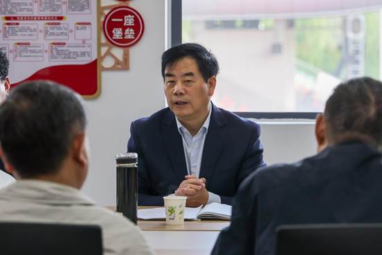 097215f2ac8e6e888d7d0d2766ffbecb